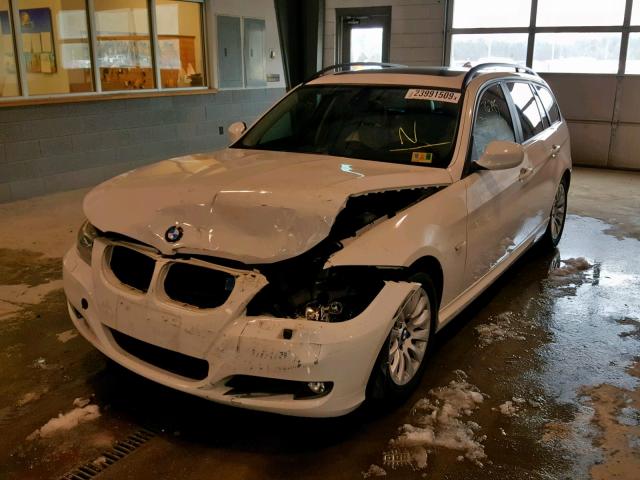 WBAUT93539A191079 - 2009 BMW 328 IT WHITE photo 2