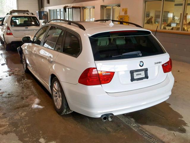 WBAUT93539A191079 - 2009 BMW 328 IT WHITE photo 3