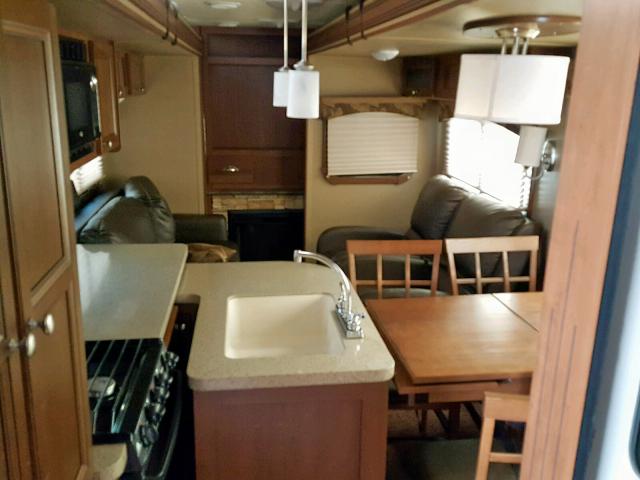 47CTCLS28EK176082 - 2014 COLE CAMPER GRAY photo 5