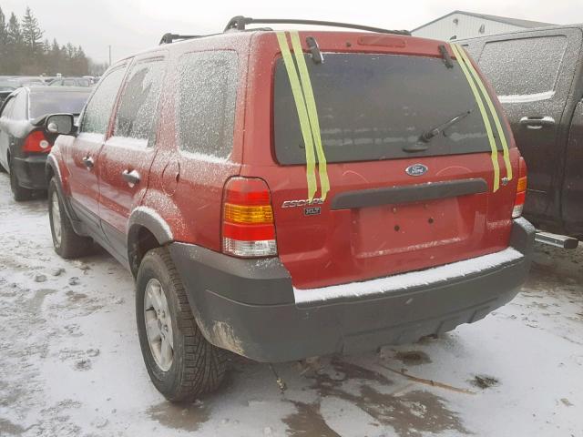 1FMYU93145KE38625 - 2005 FORD ESCAPE XLT RED photo 3