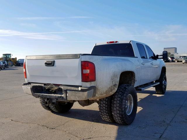 1GT414C8XEF148751 - 2014 GMC SIERRA C35 WHITE photo 4