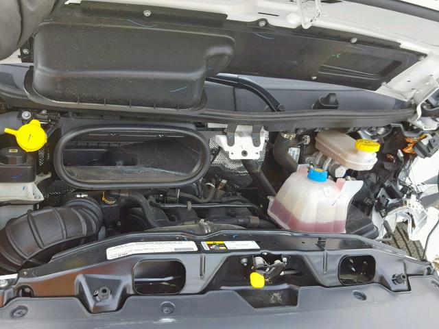 3C6TRVAG4JE128334 - 2018 RAM PROMASTER 白色 照片 7