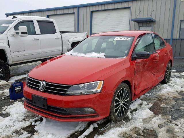 3VWD17AJ3GM306774 - 2016 VOLKSWAGEN JETTA SPOR RED photo 2