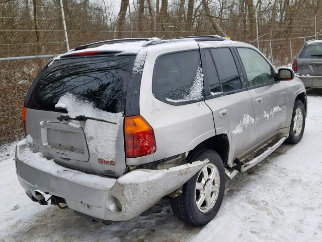 1GKET63M252382739 - 2005 GMC ENVOY DENA SILVER photo 4