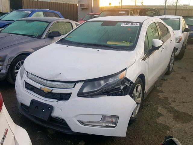 1G1RE6E41EU159853 - 2014 CHEVROLET VOLT WHITE photo 2