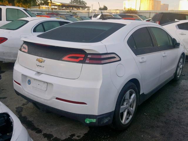 1G1RE6E41EU159853 - 2014 CHEVROLET VOLT WHITE photo 4