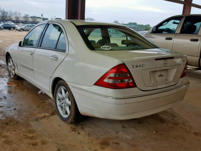 WDBRF81J43F395196 - 2003 MERCEDES-BENZ C 240 4MAT WHITE photo 3