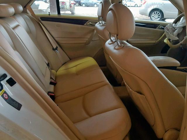 WDBRF81J43F395196 - 2003 MERCEDES-BENZ C 240 4MAT WHITE photo 6