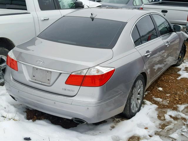 KMHGC46E89U034236 - 2009 HYUNDAI GENESIS 3. SILVER photo 4