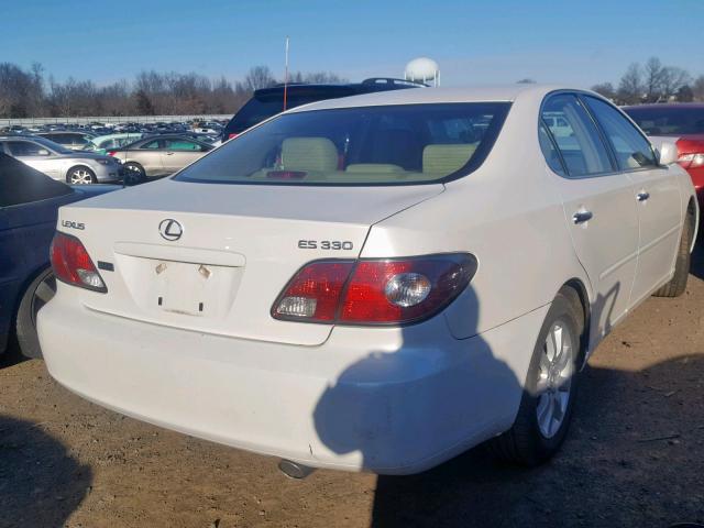 JTHBA30GX45044132 - 2004 LEXUS ES 330 WHITE photo 4