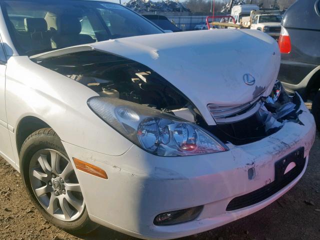 JTHBA30GX45044132 - 2004 LEXUS ES 330 WHITE photo 9