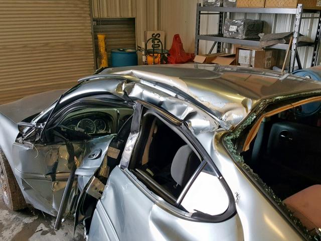 2G2WP522841300174 - 2004 PONTIAC GRAND PRIX GRAY photo 10