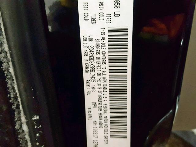 2D4RN3DGXBR617435 - 2011 DODGE GRAND CARA BLACK photo 10