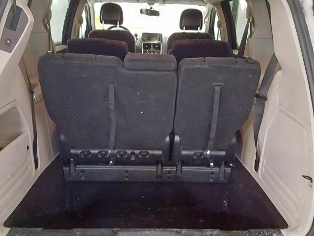 2D4RN3DGXBR617435 - 2011 DODGE GRAND CARA BLACK photo 9