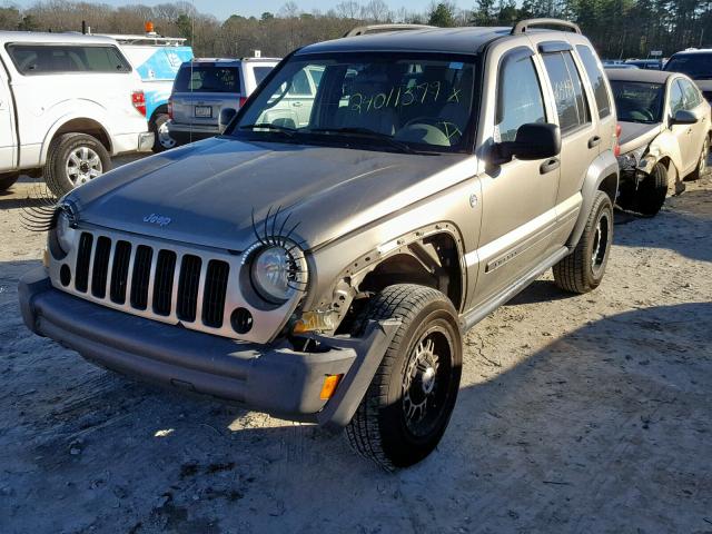 1J4GL48K86W200501 - 2006 JEEP LIBERTY SP Թուխ լուսանկար 2