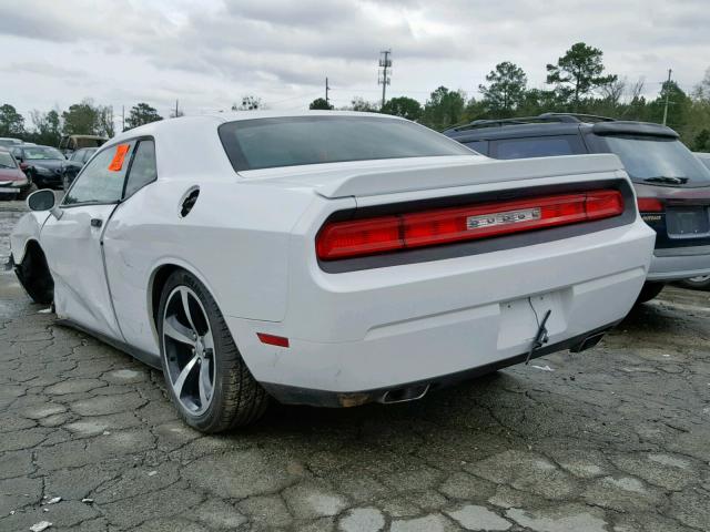 2C3CDYAG8CH257651 - 2012 DODGE CHALLENGER WHITE photo 3