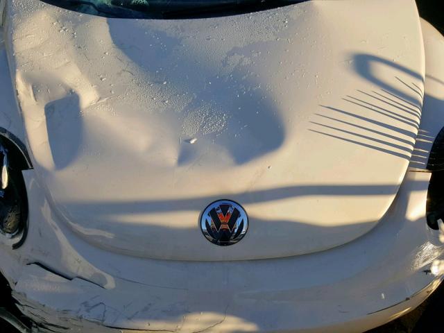 3VWRW3AG0AM022241 - 2010 VOLKSWAGEN NEW BEETLE Creme Foto 7