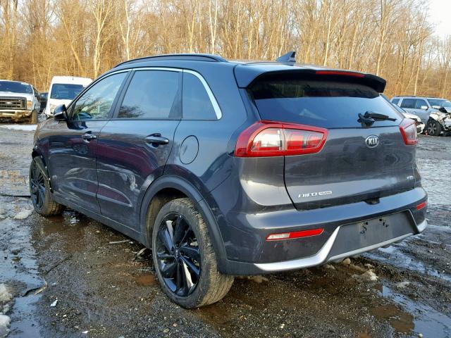 KNDCC3LC7J5141244 - 2018 KIA NIRO EX GRAY photo 3