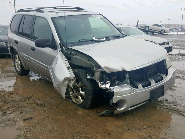 1GKDT13S442411024 - 2004 GMC ENVOY SILVER photo 1