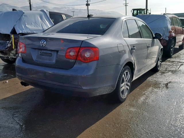 3VWSF71K46M724518 - 2006 VOLKSWAGEN JETTA 2.5 GRAY photo 4