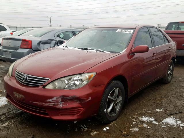4T1BE32K75U433854 - 2005 TOYOTA CAMRY LE RED photo 2