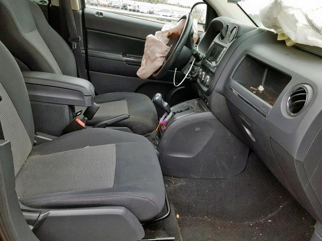 1J4NF1FB4BD201621 - 2011 JEEP COMPASS SP შავი ფოტო 5