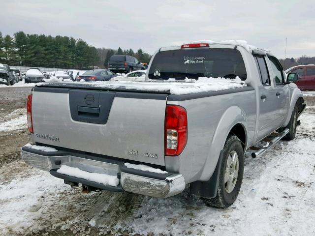 1N6AD09W98C440077 - 2008 NISSAN FRONTIER C GRAY photo 4