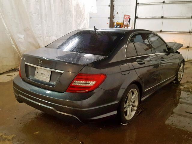 WDDGF4HB8DR262768 - 2013 MERCEDES-BENZ C 250 GRAY photo 4