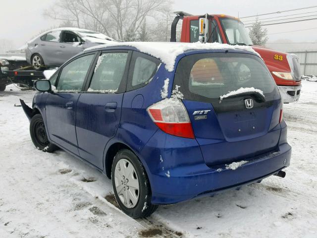 JHMGE8G3XBC019783 - 2011 HONDA FIT BLUE photo 3