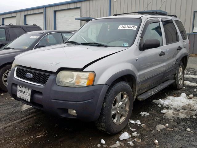 1FMYU04182KC76309 - 2002 FORD ESCAPE XLT SILVER photo 2