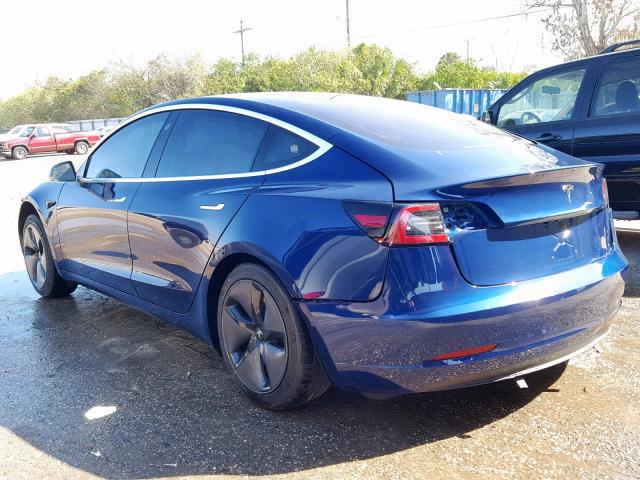 5YJ3E1EA7JF005480 - 2018 TESLA MODEL 3 BLUE photo 3