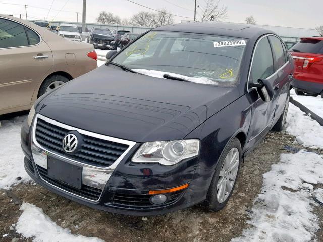 WVWJK7AN6AE160518 - 2010 VOLKSWAGEN PASSAT KOM BLACK photo 2