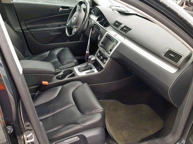 WVWJK7AN6AE160518 - 2010 VOLKSWAGEN PASSAT KOM BLACK photo 5