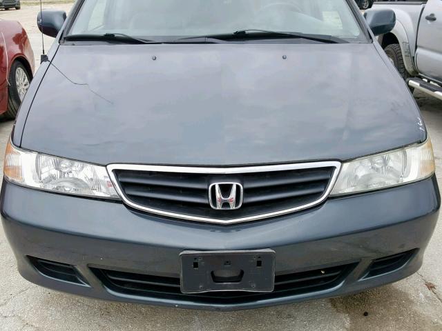 5FNRL18904B093715 - 2004 HONDA ODYSSEY EX BLUE photo 9