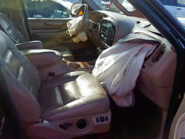 5LMRU27LXWLJ46896 - 1998 LINCOLN NAVIGATOR Қара фото 5