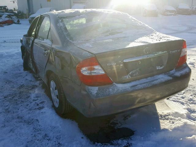 4T1BE32K24U842858 - 2004 TOYOTA CAMRY LE GRAY photo 3