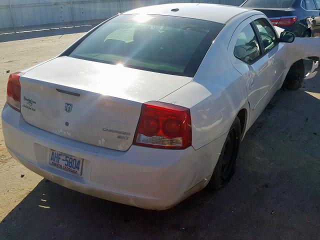 2B3CA3CV8AH122204 - 2010 DODGE CHARGER SX WHITE photo 4