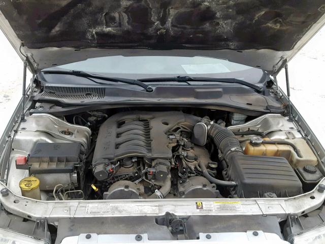 2C3KA53G67H743428 - 2007 CHRYSLER 300 TOURIN SILVER photo 7