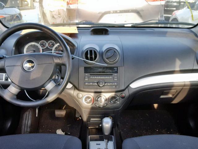 KL1TD5DE8BB152711 - 2011 CHEVROLET AVEO LS BLUE photo 9