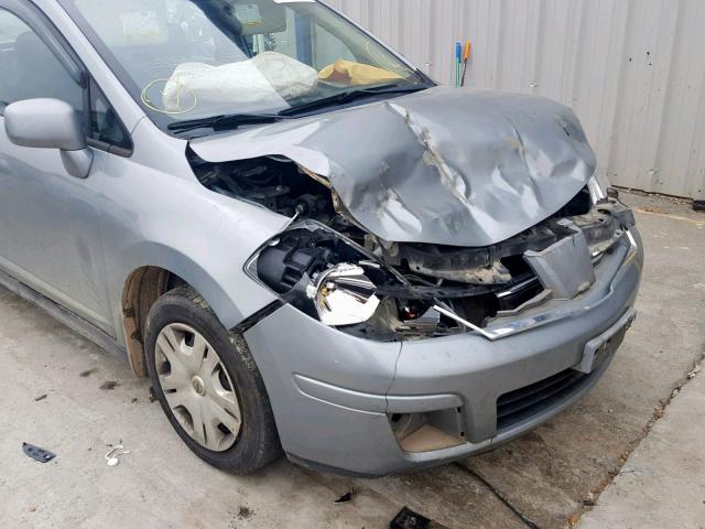 3N1BC1CP6AL437653 - 2010 NISSAN VERSA S SILVER photo 9