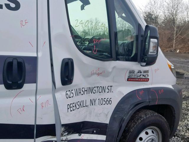 3C6TRVDG8JE145603 - 2018 RAM PROMASTER 白色 照片 9