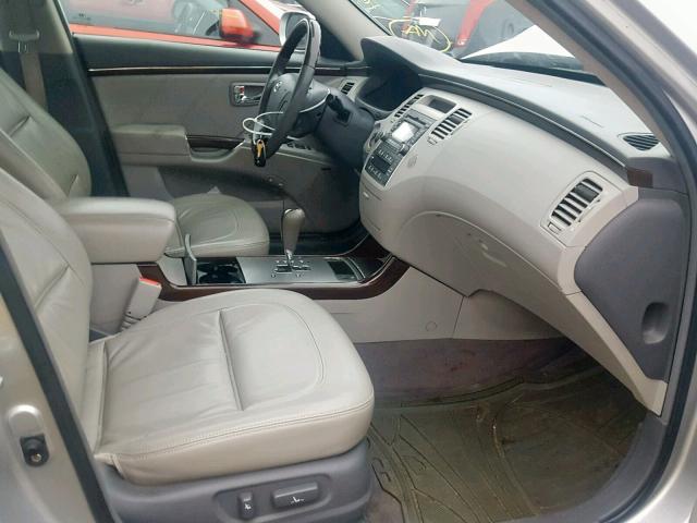 KMHFC46F59A373378 - 2009 HYUNDAI AZERA SE SILVER photo 5