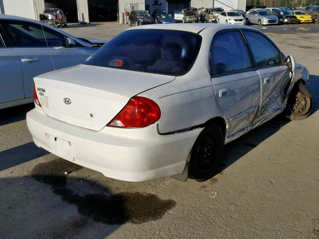 KNAFB121845315635 - 2004 KIA SPECTRA BA WHITE photo 4