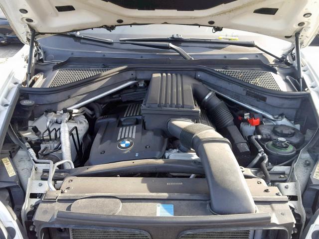 5UXFE43528L036632 - 2008 BMW X5 3.0I WHITE photo 7