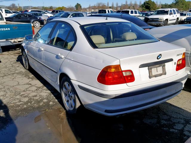 WBAAM3333XFP62792 - 1999 BMW 323I AUTOM WHITE photo 3