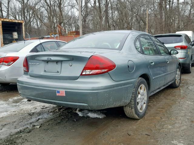 1FAFP53UX6A192098 - 2006 FORD TAURUS SE GREEN photo 4