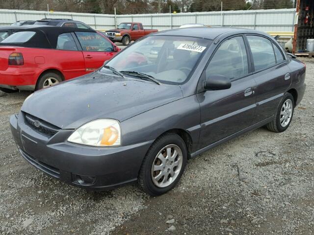 KNADC125146303943 - 2004 KIA RIO GRAY photo 2