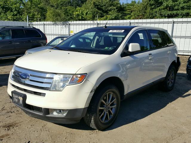 2FMDK48C68BB40058 - 2008 FORD EDGE SEL WHITE photo 2