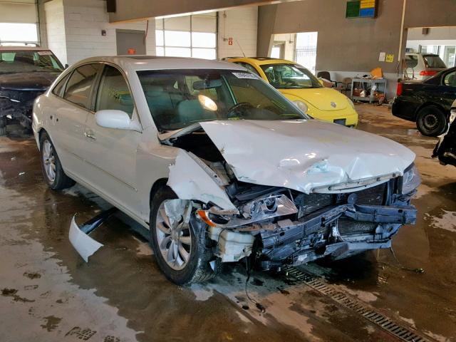 KMHFC46F56A104213 - 2006 HYUNDAI AZERA SE WHITE photo 1