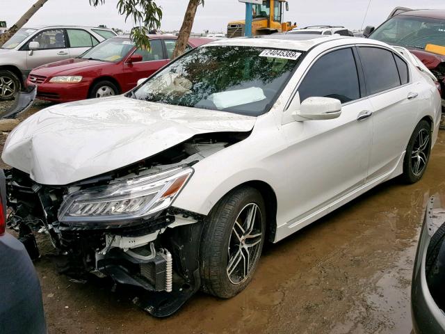 JHMCR6F75HC011045 - 2017 HONDA ACCORD HYB WHITE photo 2